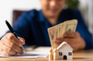 Do I Need a Solicitor to Buy a House with Cash?